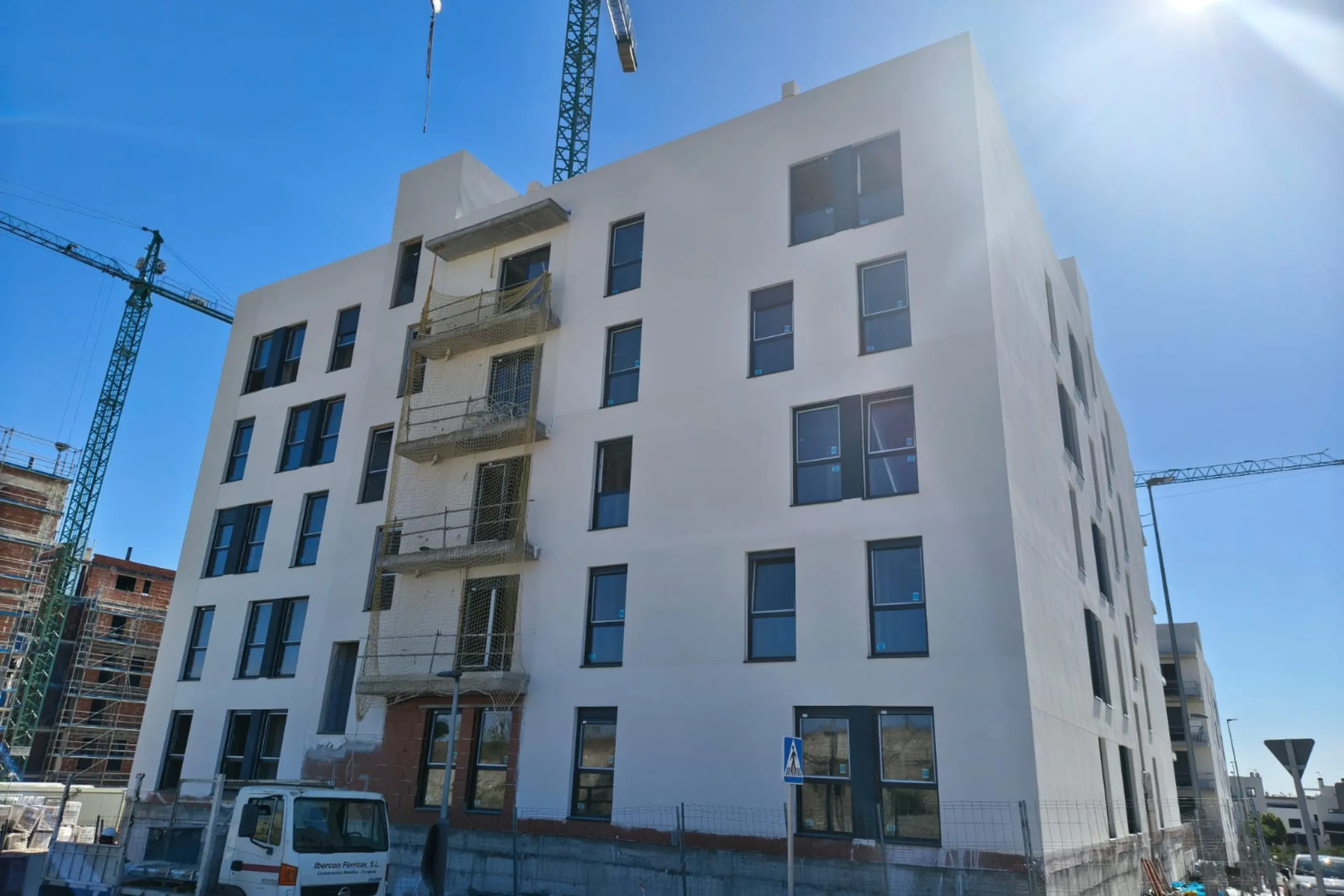Constructora en León García de Celis (20)